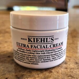 NWT KIEHLS ULTRA FACIAL CREAM MOISTURIZER 1.7 oz/ 50ml